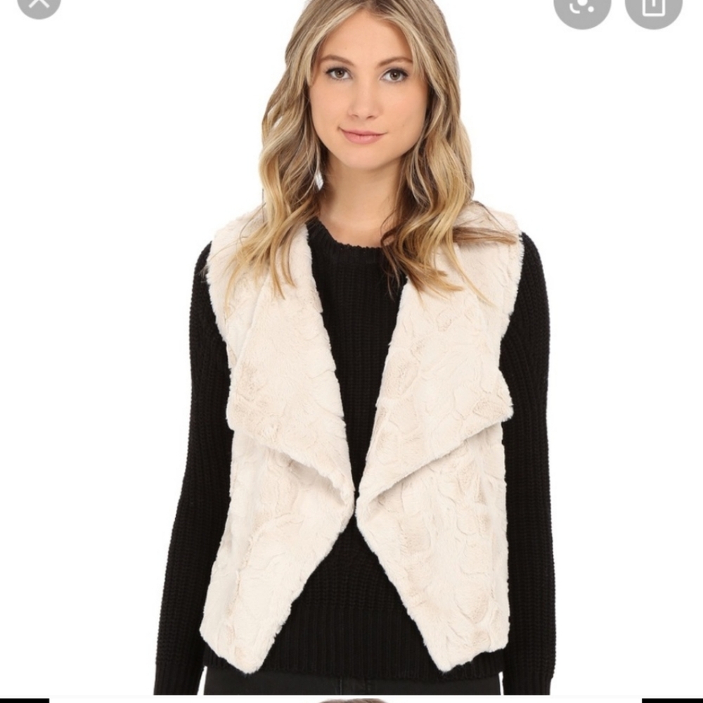 Jack by BB Dakota White Darko faux-Fur Vest